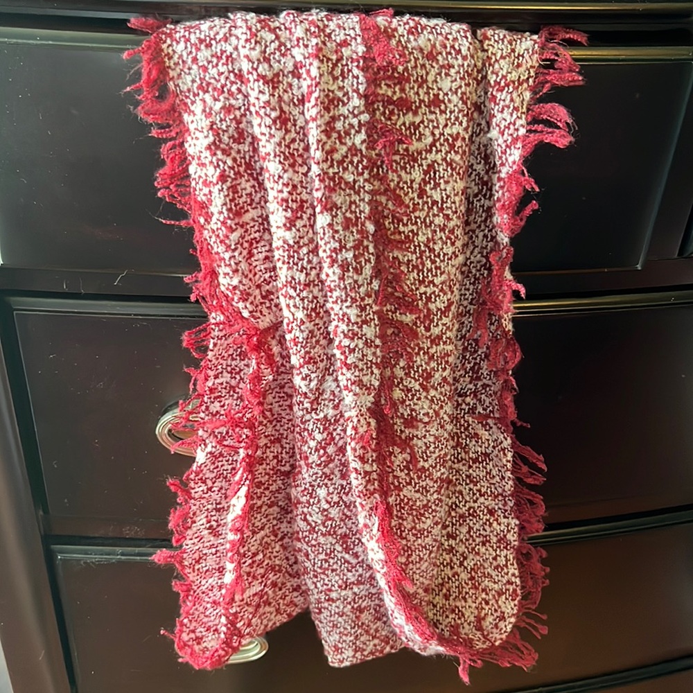 Infinity scarf